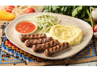 Мититеи c зеленым салатиком и пюре