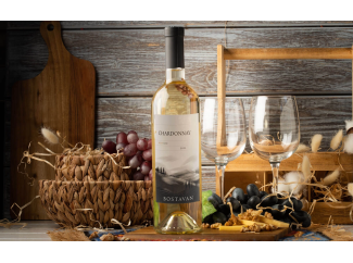 Vin Bostavan Chardonnay alb sec 0.75L