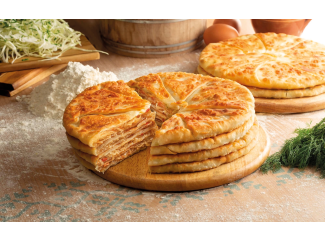 Плацинда с тушёной квашеной капустой